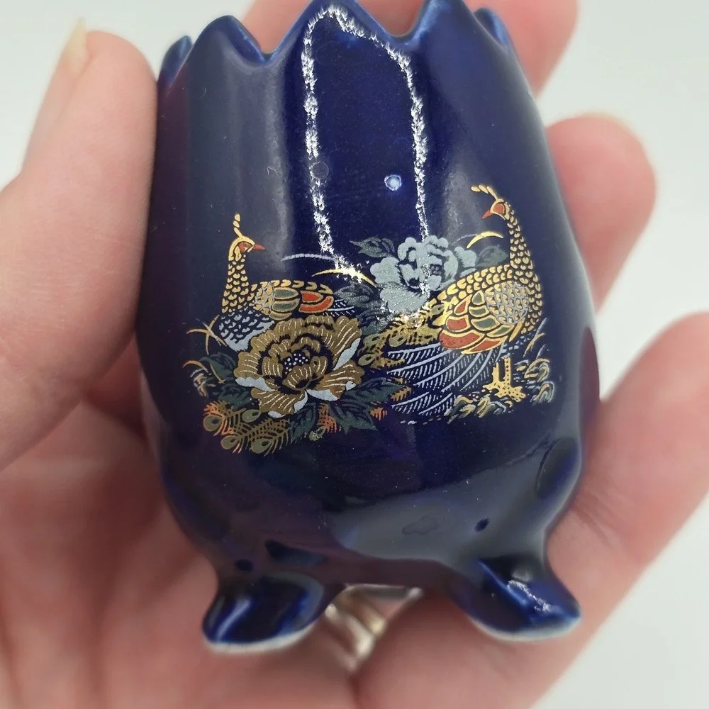 Cobalt Blue Oriental Tripod Toothpicks Holder Bud Vase Peacock Motif‎ 2.5